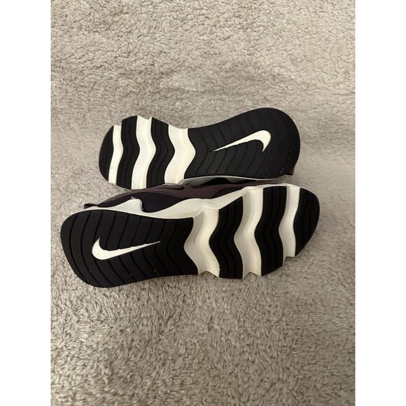 Nike Air Max Colesium Racer - Picture 7 of 9